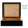 Humidor and accessories pack