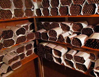 What is the difference between a cabinet and a humidor?