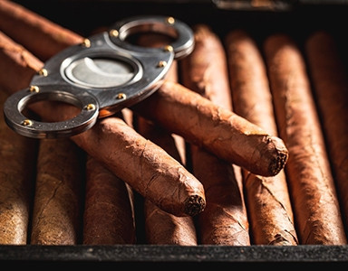 The different types of cigar cutters
